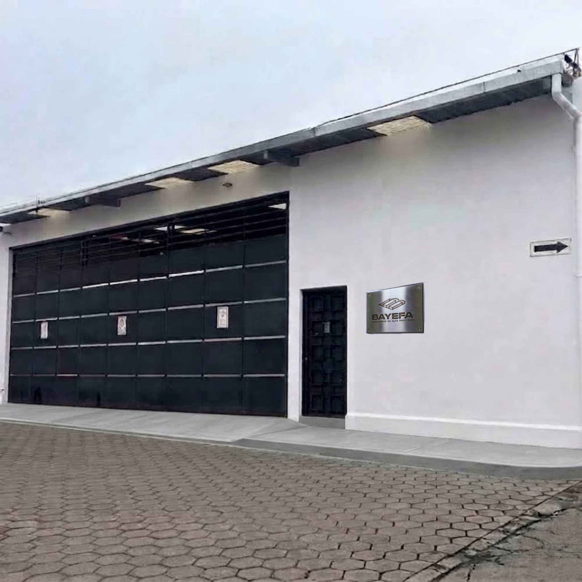Fachada de las instalaciones de Grupo Bayefa en San Pedro Cholula
